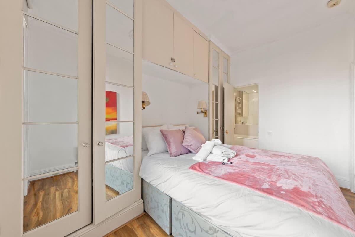 Sg, Classic Knightsbridge Loft Apartment London Exterior foto